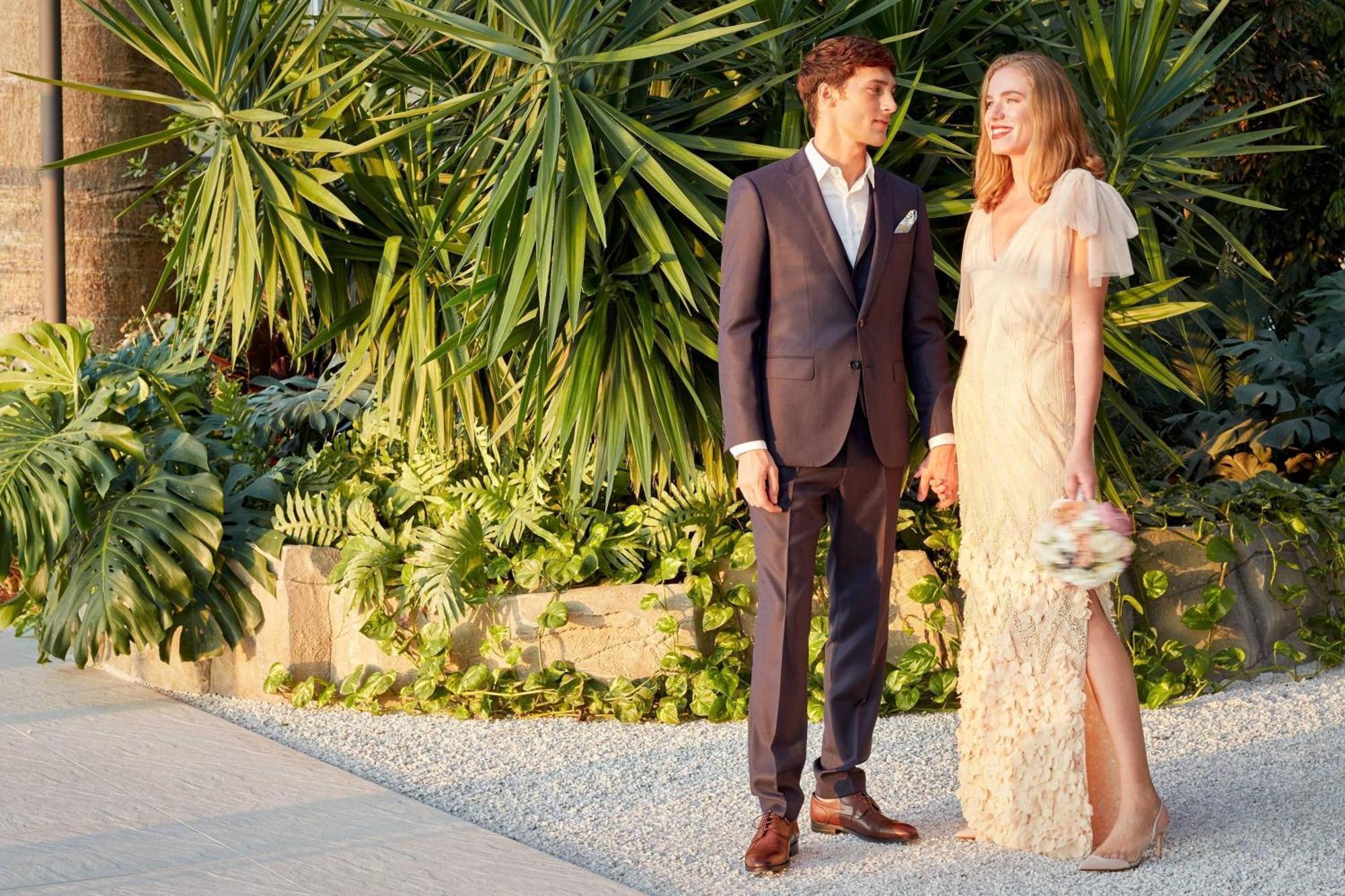 Paragraph Resort & Spa Shekvetili, Autograph Collection Exteriér fotografie Wedding couple